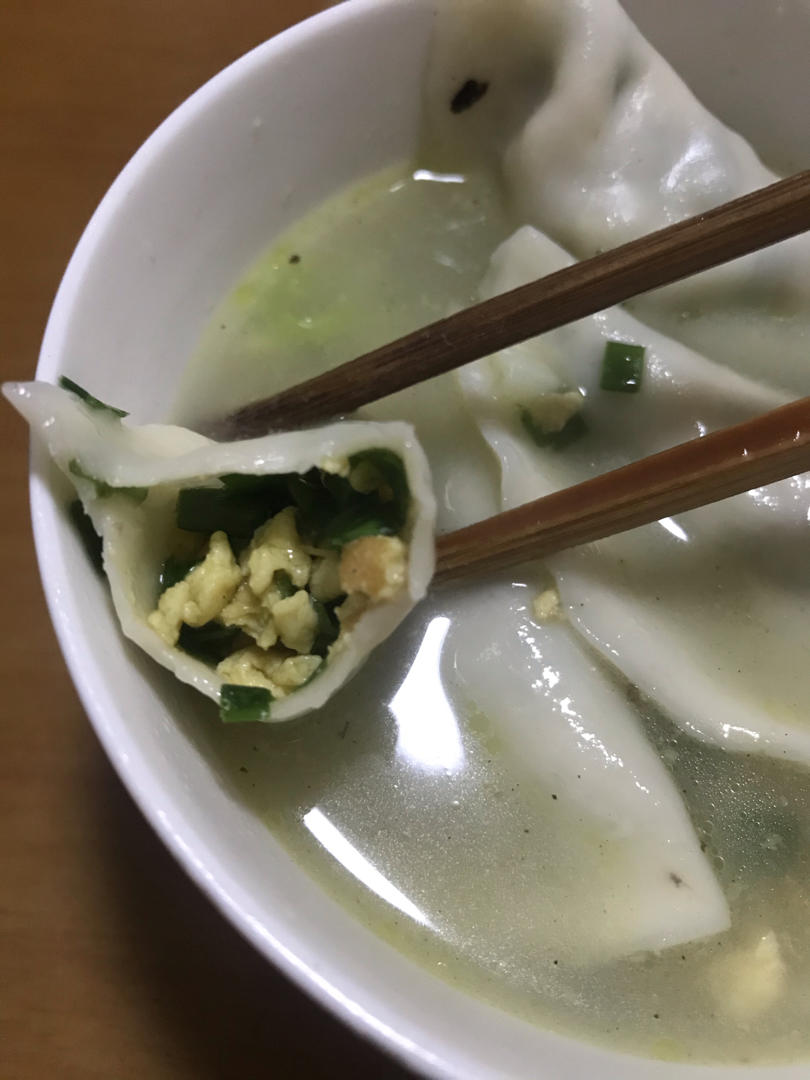 经典的韭菜鸡蛋馅儿饺子 怎么吃都不会腻