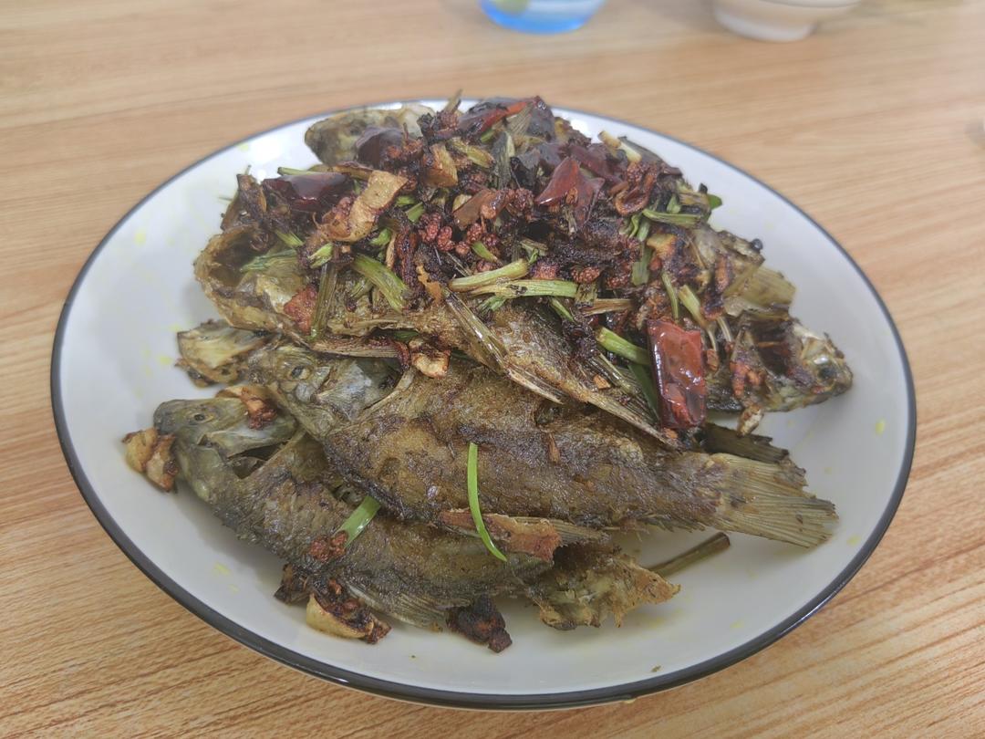 香酥醋烹小鲫鱼🐟