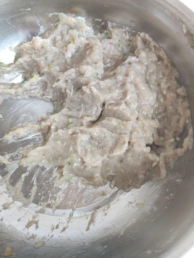 手做【鲅鱼丸子汤】