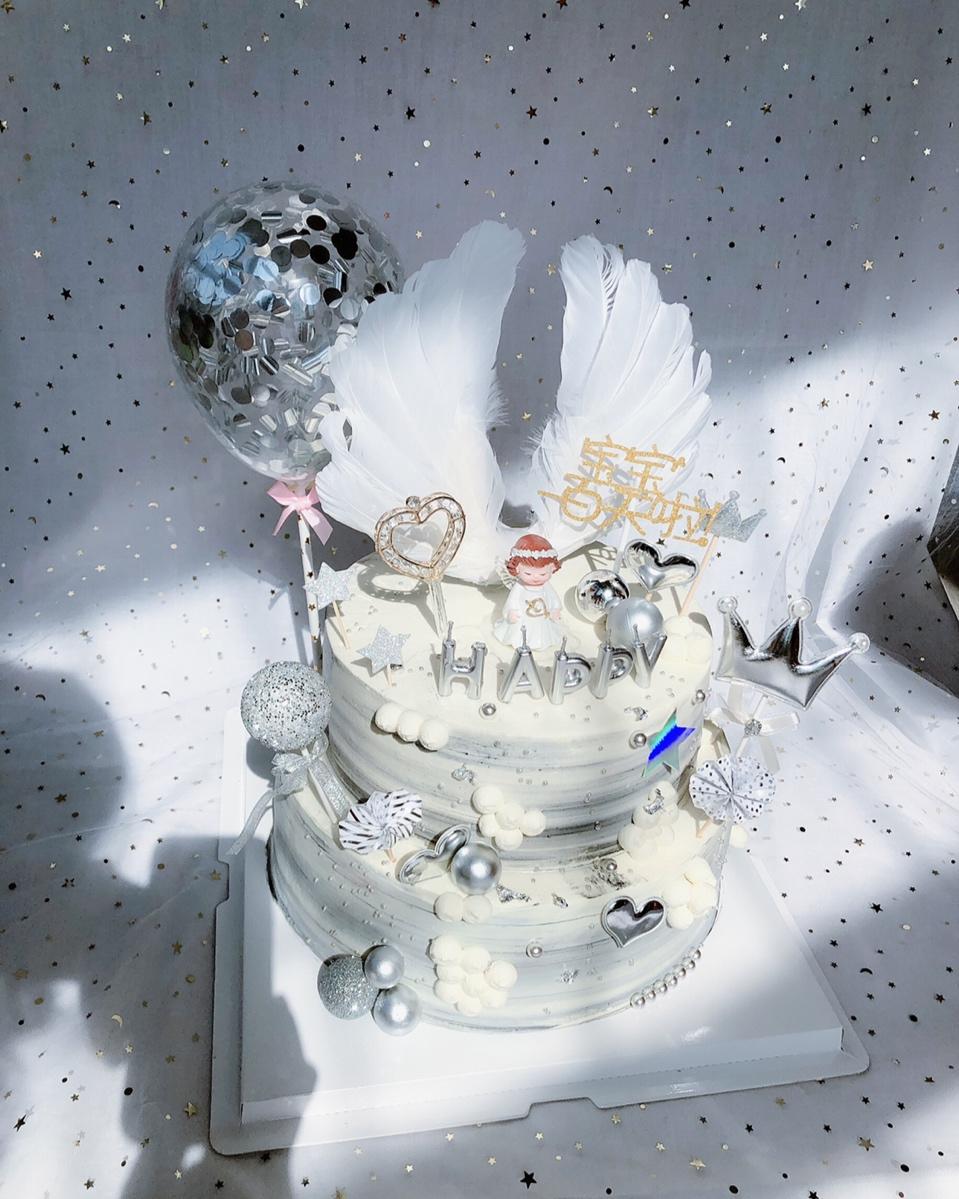 双层城堡生日蛋糕