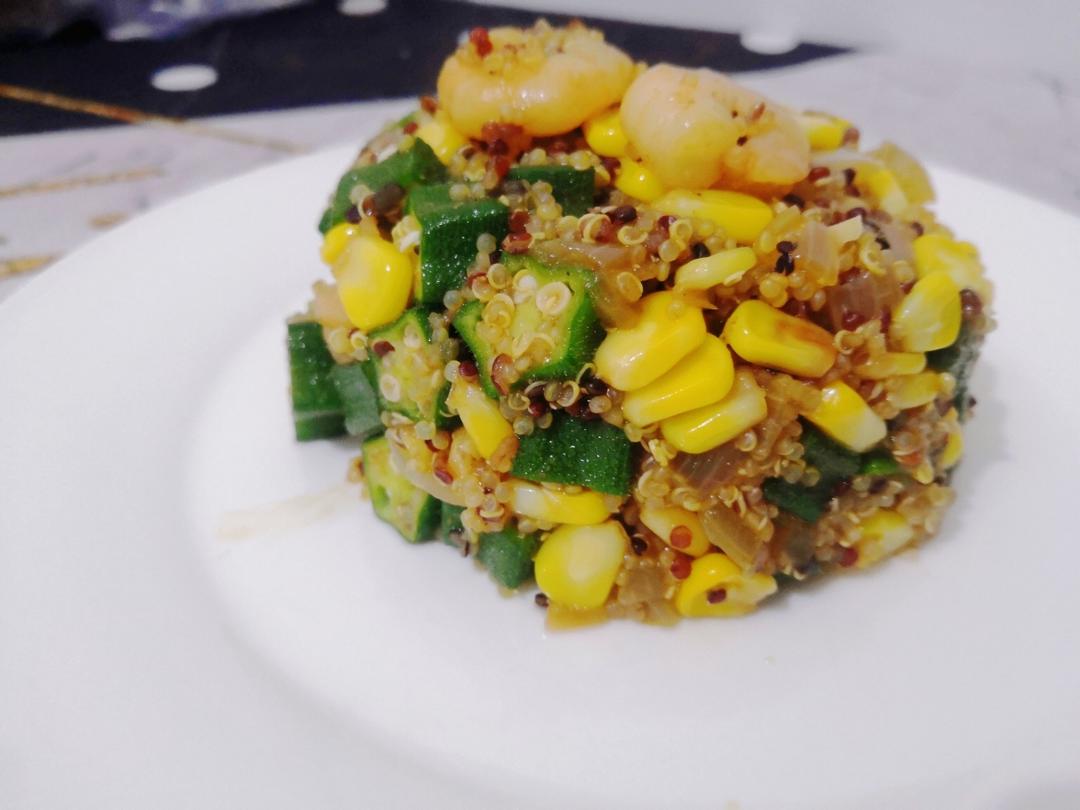 越吃越瘦的虾仁秋葵藜麦饭