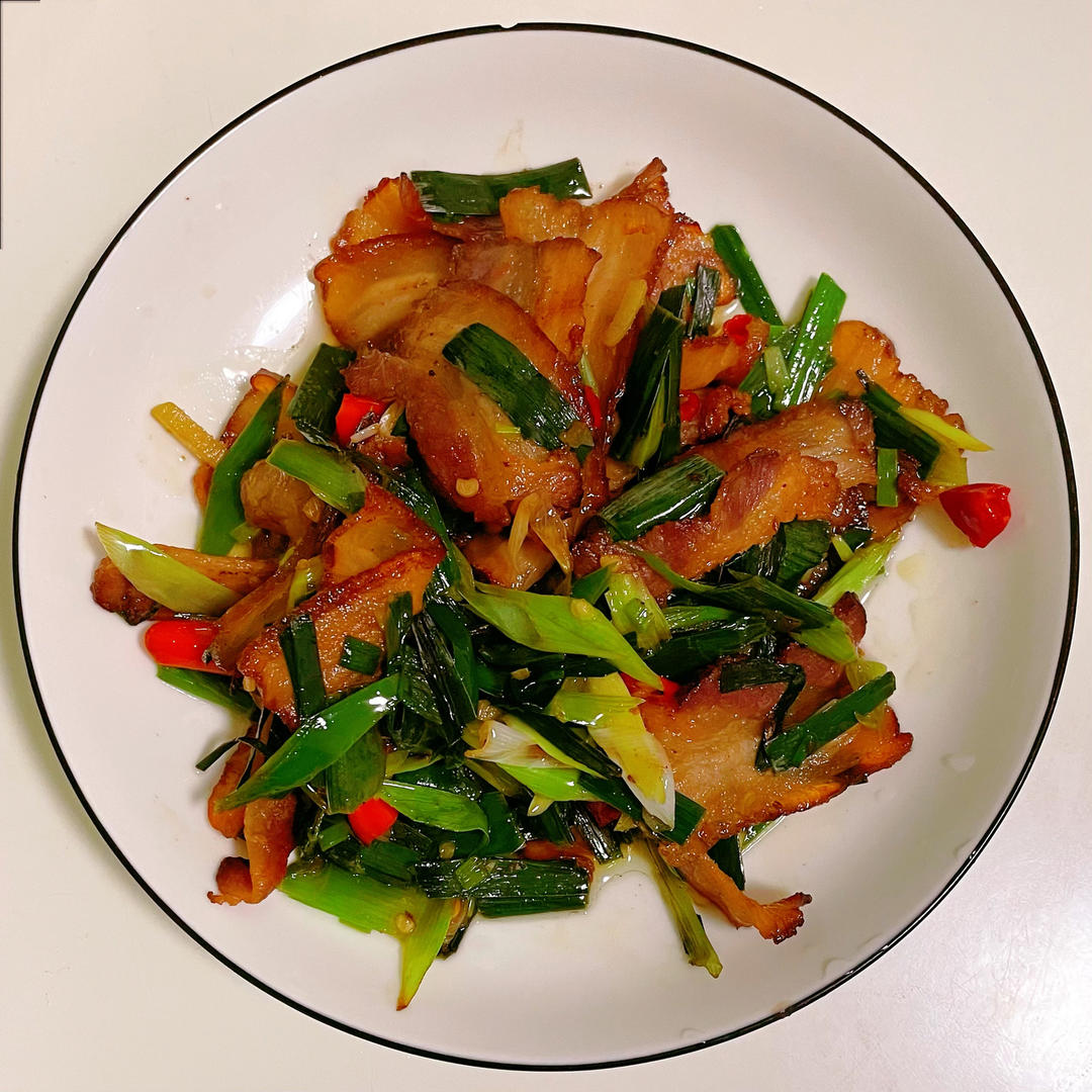 蒜苗炒腊肉