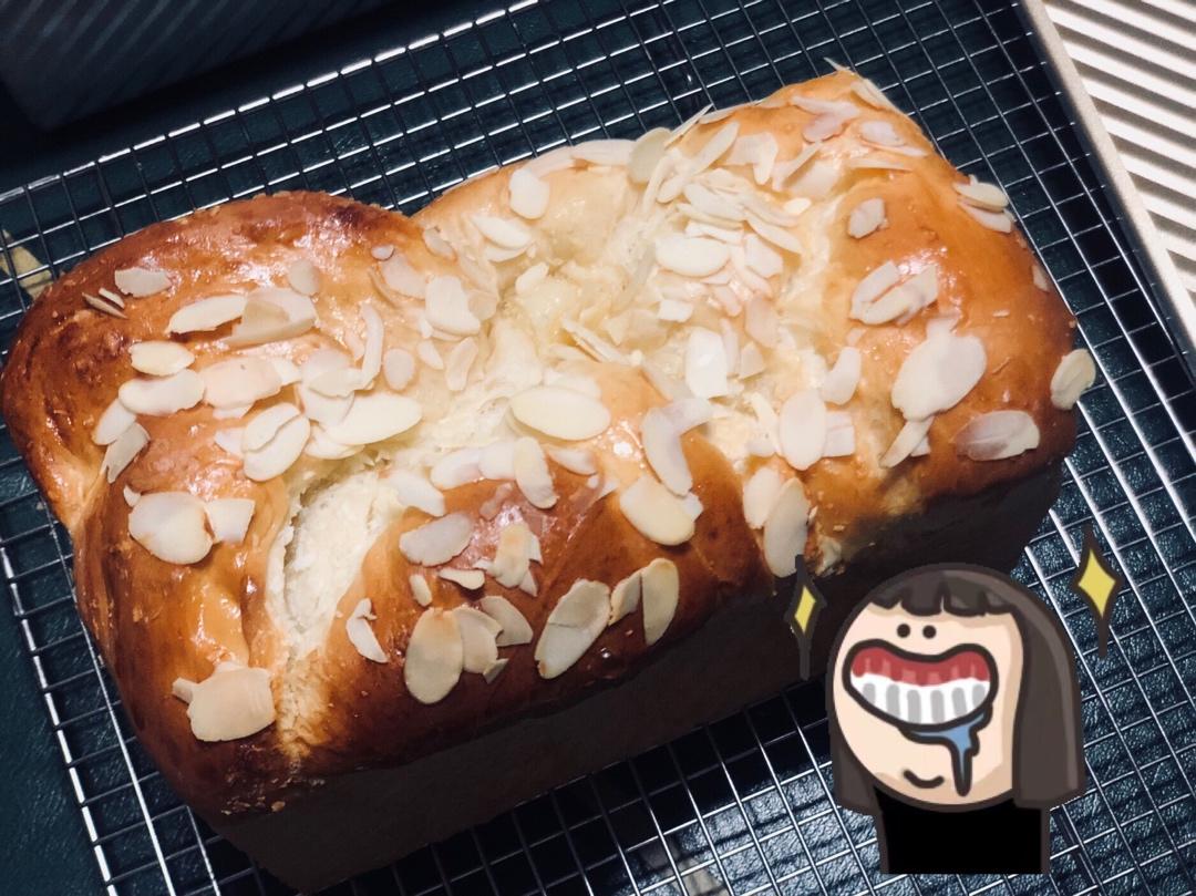 椰蓉吐司面包 Coconut Loaf