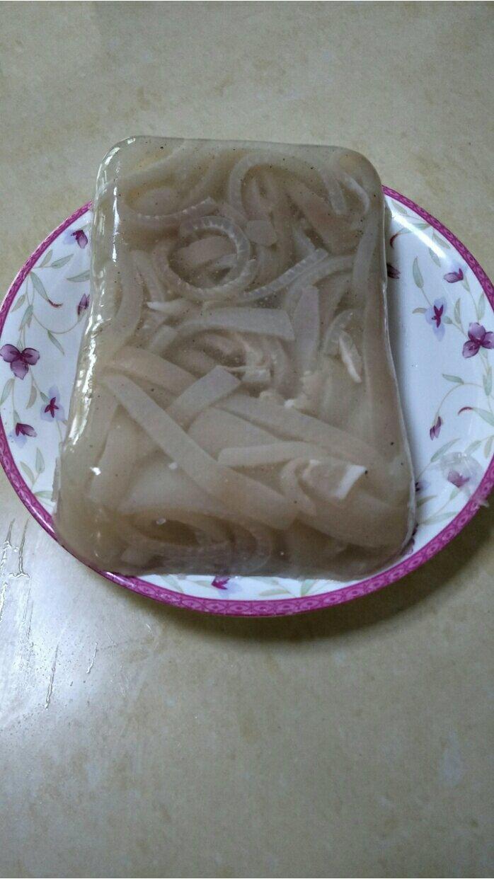 笑娃2019做的水晶肉皮冻