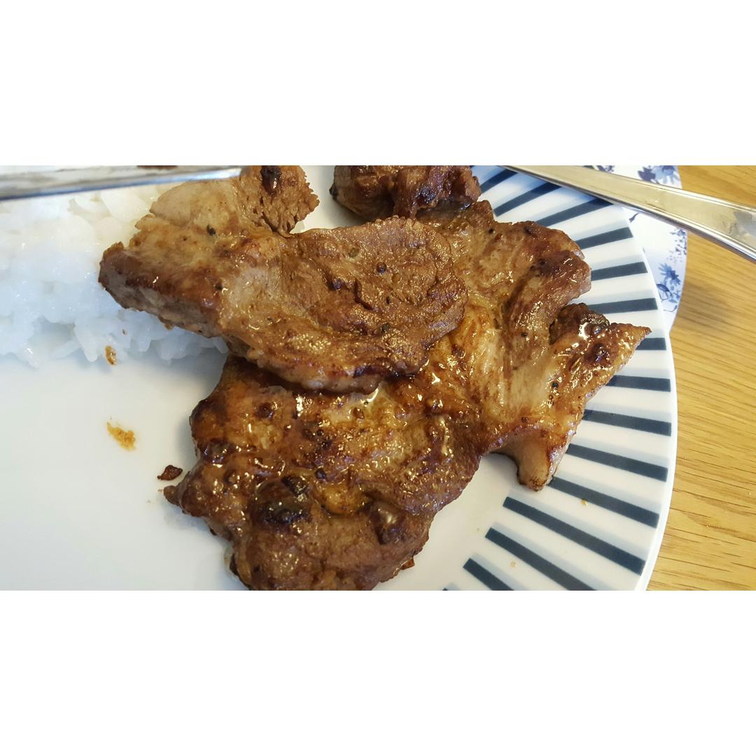 煎/烤猪颈肉