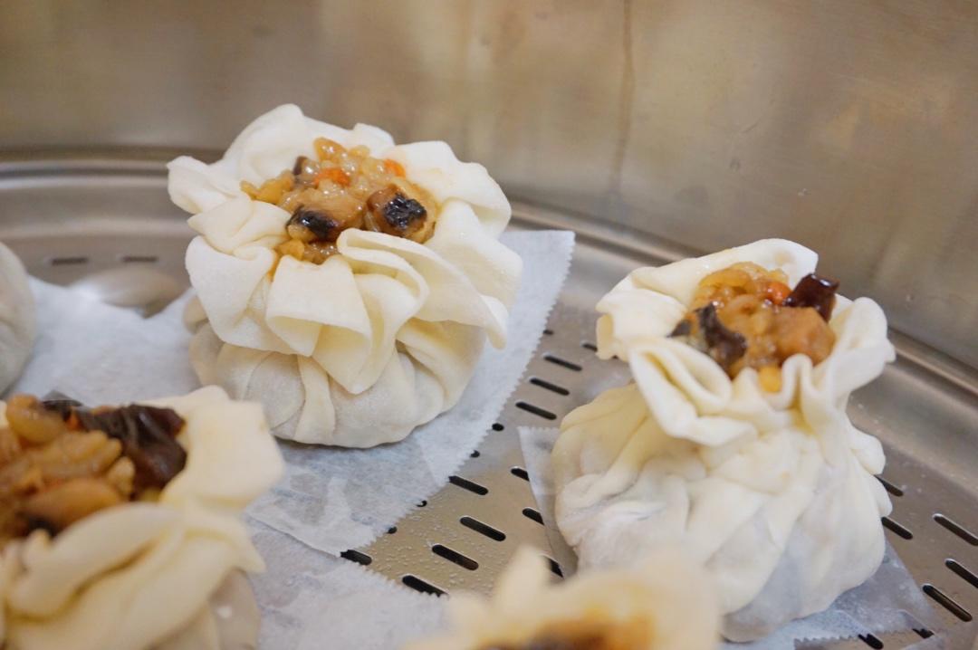 猪肉春笋糯米烧麦