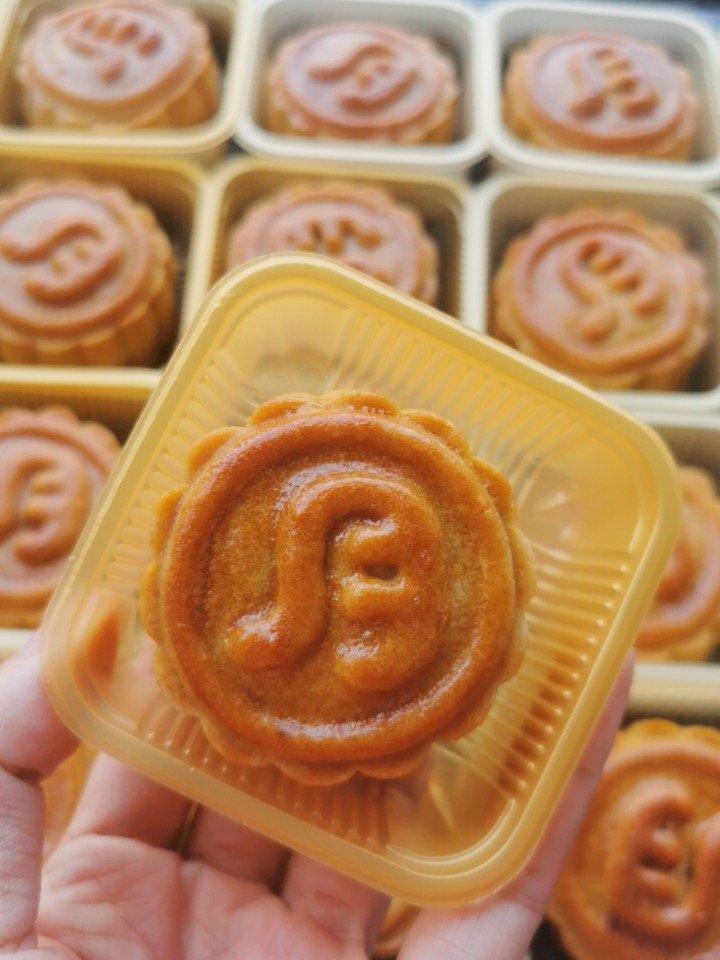 广式豆沙月饼（75克、50克、各种规格都有）