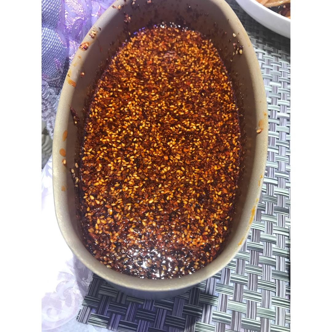芝麻辣椒油
