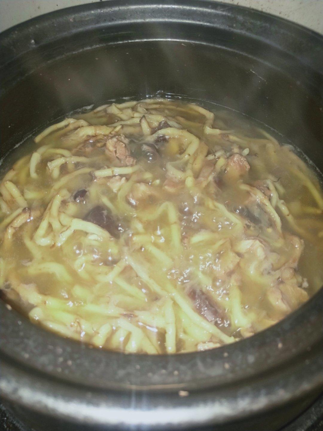 鱼腥草橄榄瘦肉汤