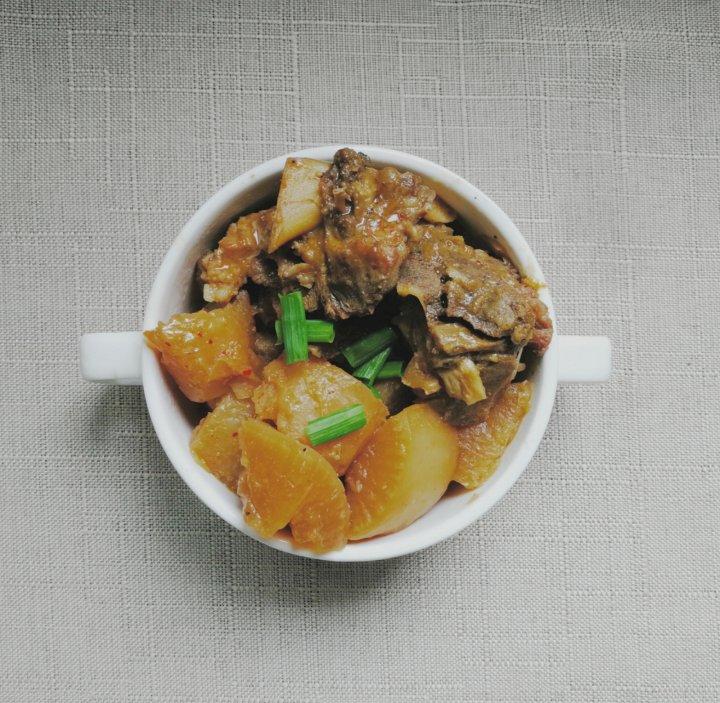 萝卜红烧排骨