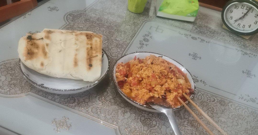 番茄炒蛋（西红柿炒鸡蛋）