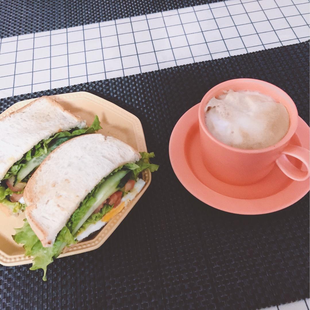 火腿芝士蛋三文治