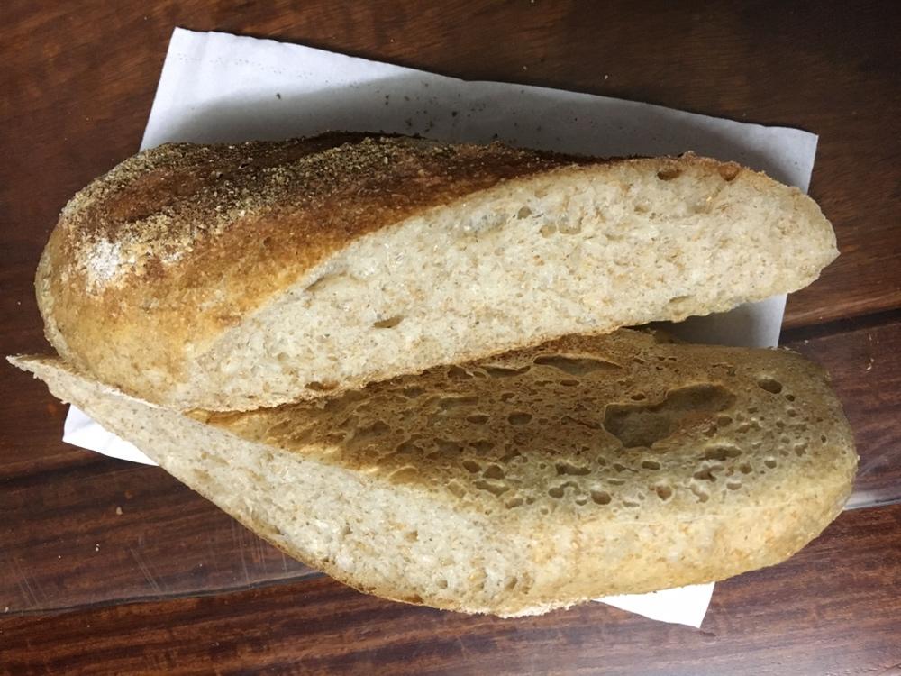 香脆健康的全麦法棍Whole Wheat Baguette