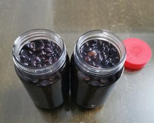 醋泡黑豆的做法 步骤2