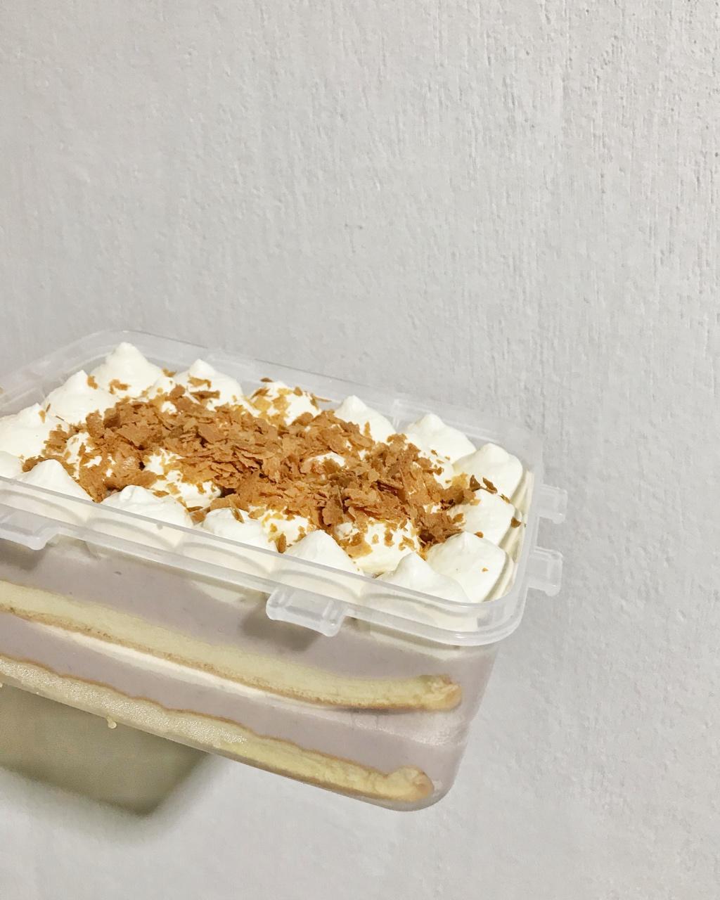 香芋奶油盒子蛋糕