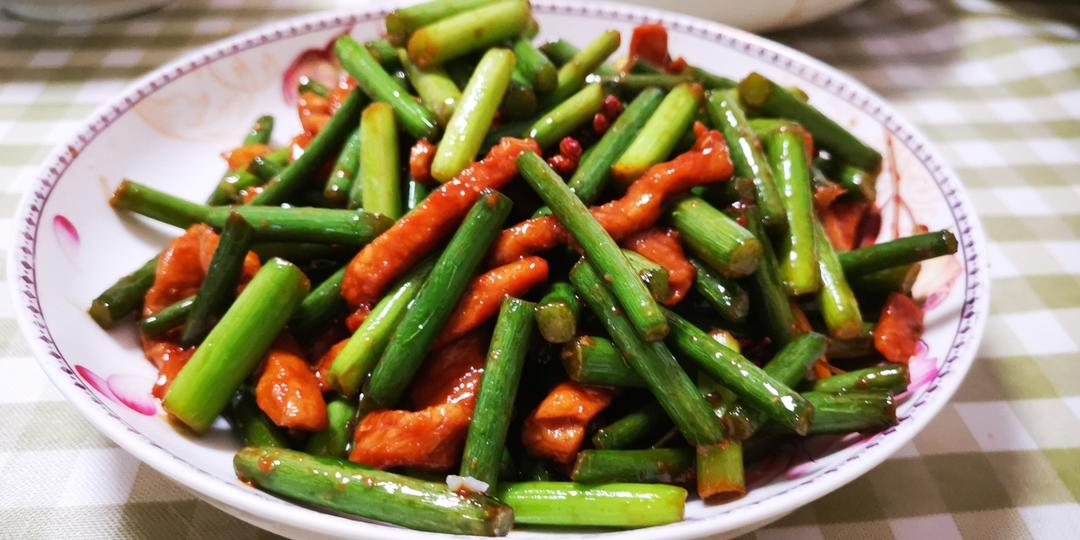 蒜薹炒肉丝