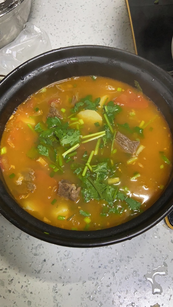 番茄土豆牛肉汤