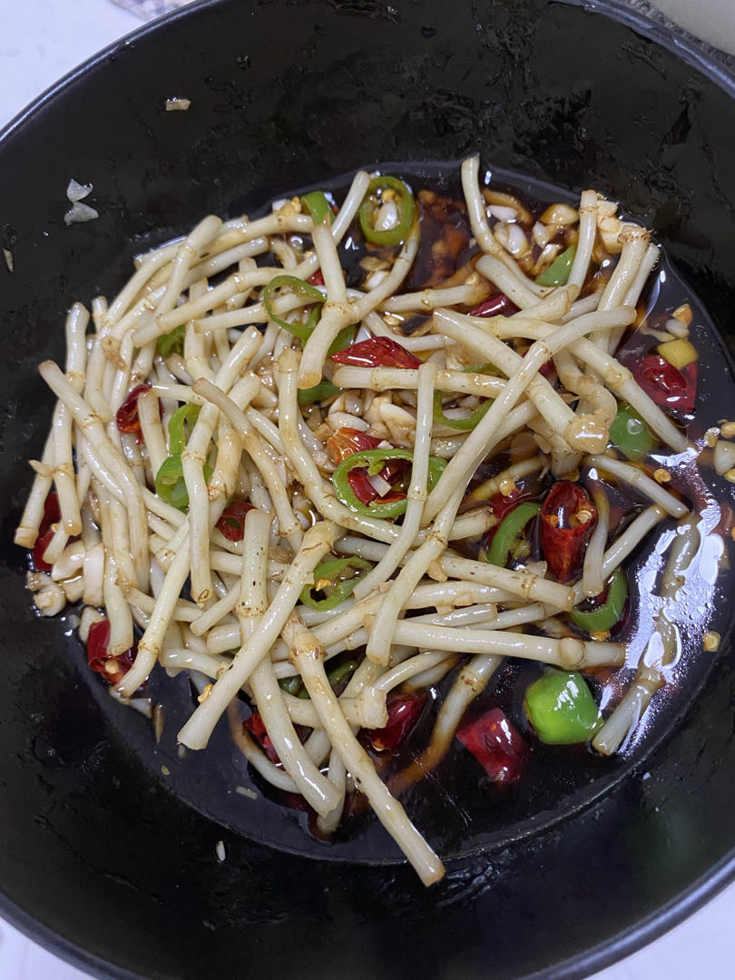 末末沫沫做的凉拌鱼腥草