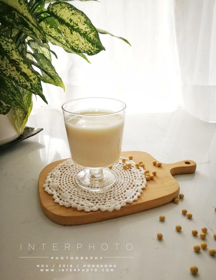 一只呆叶子做的核桃花生红豆浆