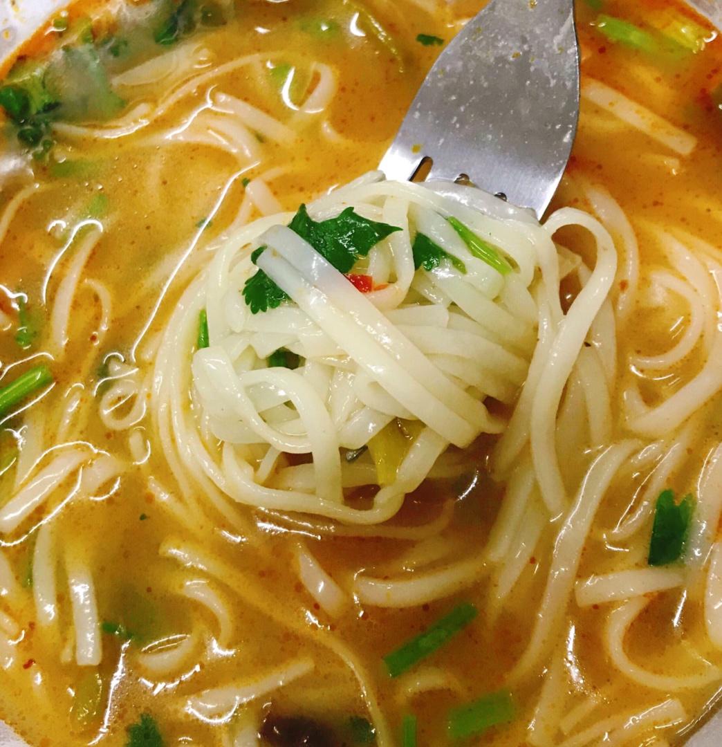 青菜鸡蛋汤面