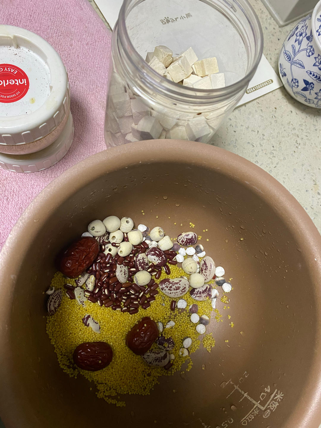 茯苓小米粥