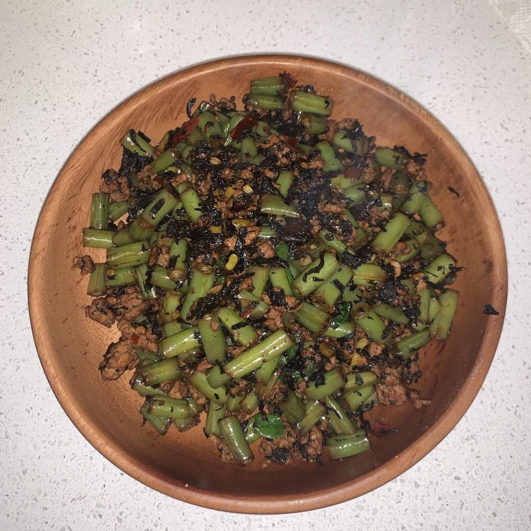 榄菜肉末四季豆