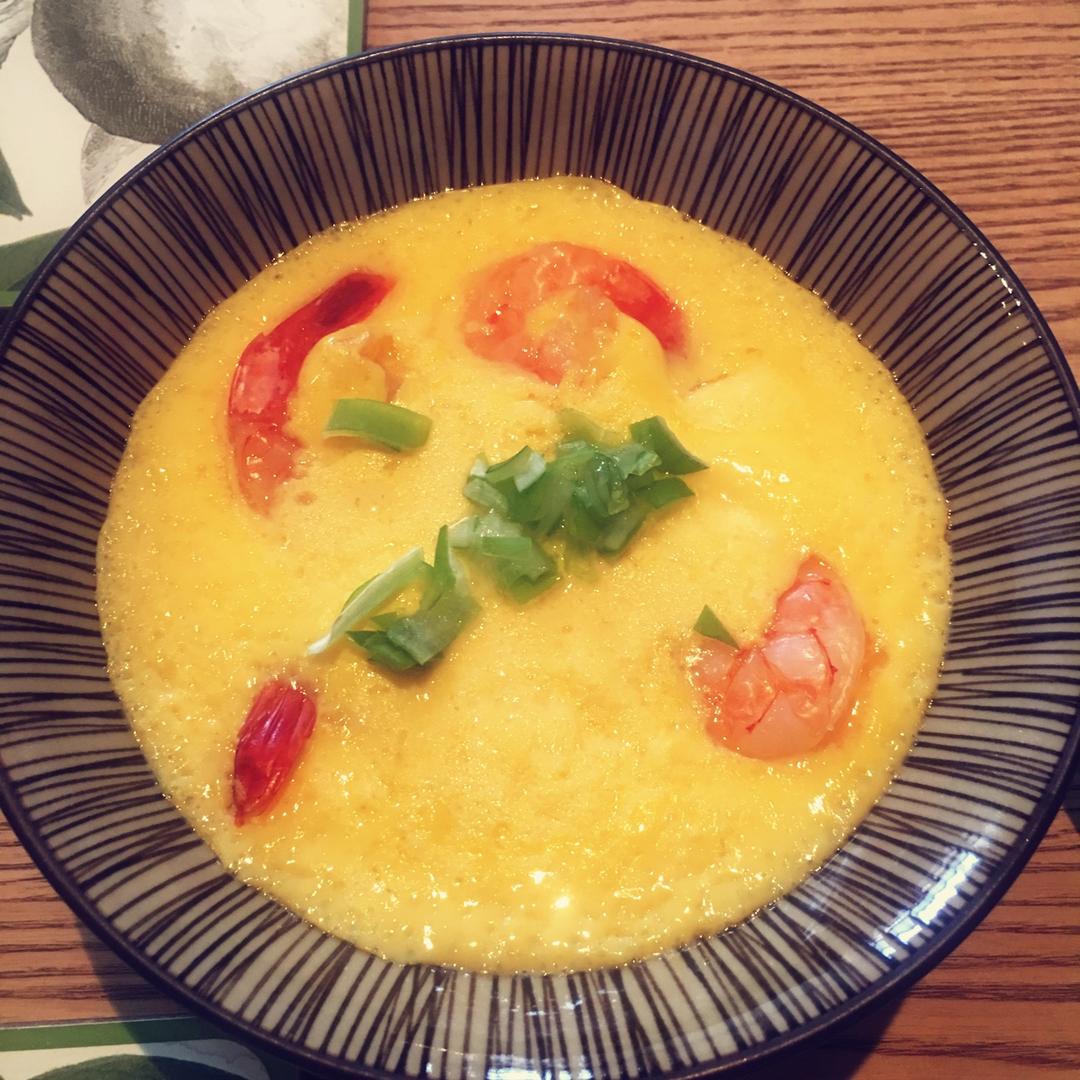 滑嫩的虾仁蛋羹