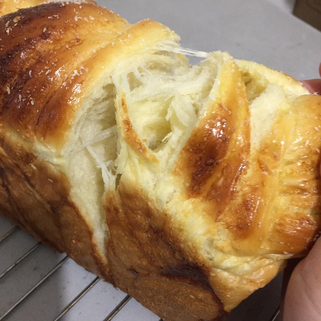 纯奶手撕吐司的做法 步骤1