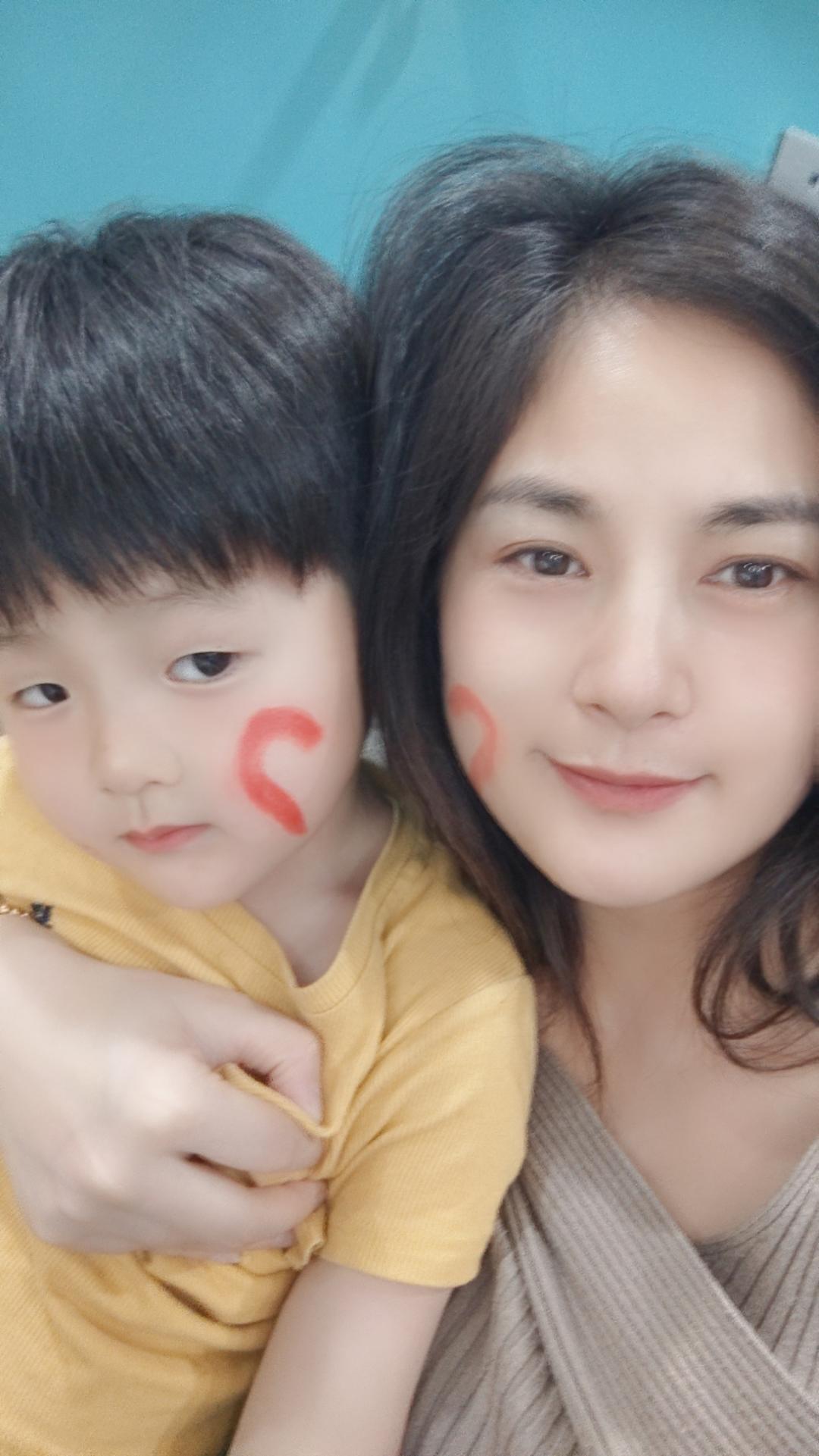 大慧是个家庭主妇
