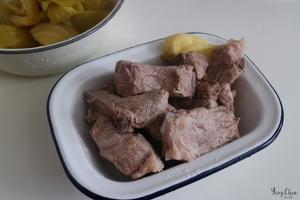 潮式咸菜猪骨黄豆汤-我的年夜饭之二的做法 步骤3