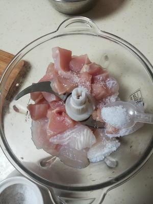 暖冬里的龙利鱼鱼丸粉丝冬瓜汤的做法 步骤3