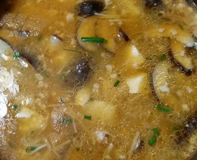 美味海鲜杂蔬汤的做法