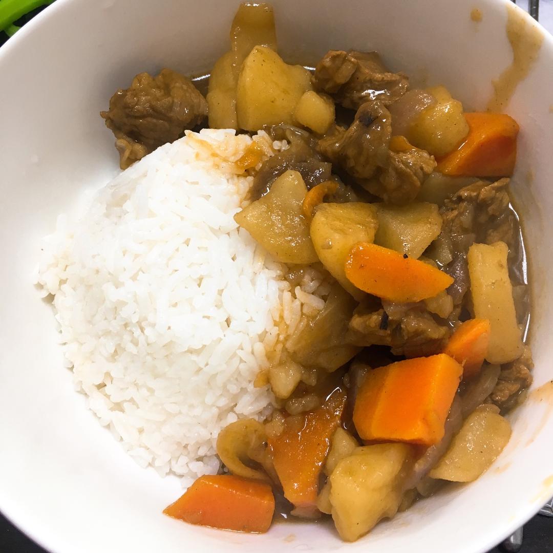 咖喱牛肉