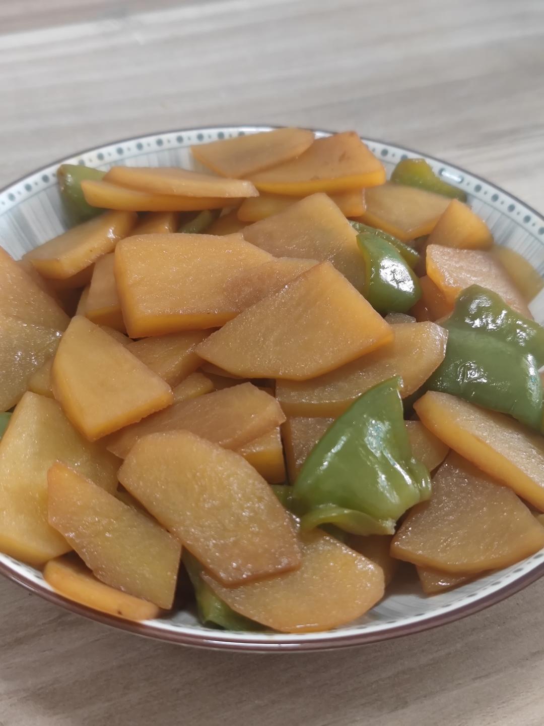 比肉都好吃的青椒炒土豆片😋简单又美味❗️