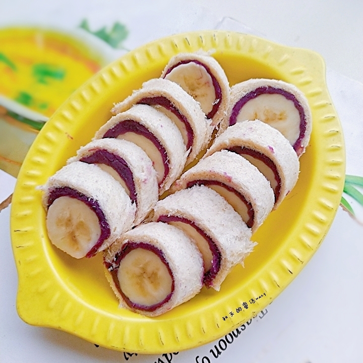 紫薯吐司香蕉卷的做法 步骤5