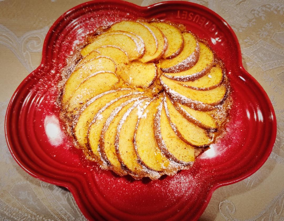 香蕉燕麦肉桂苹果派