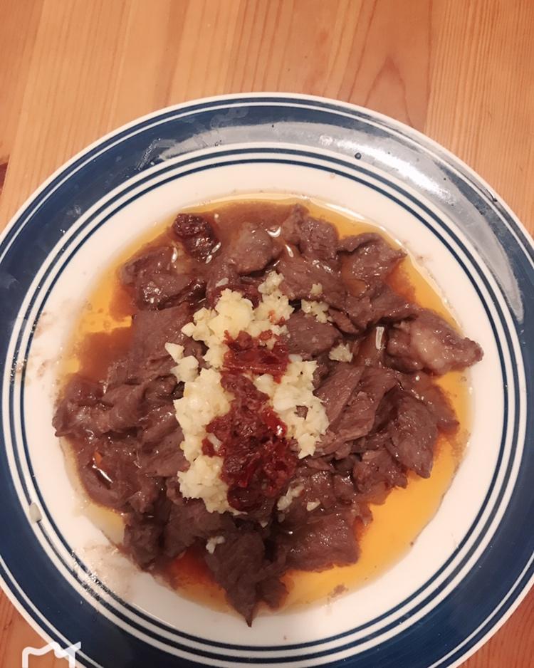 蒜香牛肉
