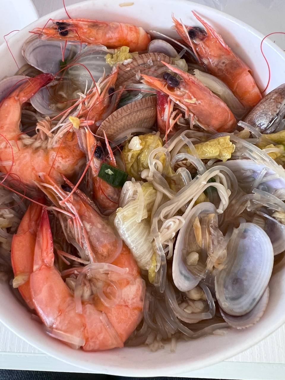 十分钟花甲粉丝大虾煲