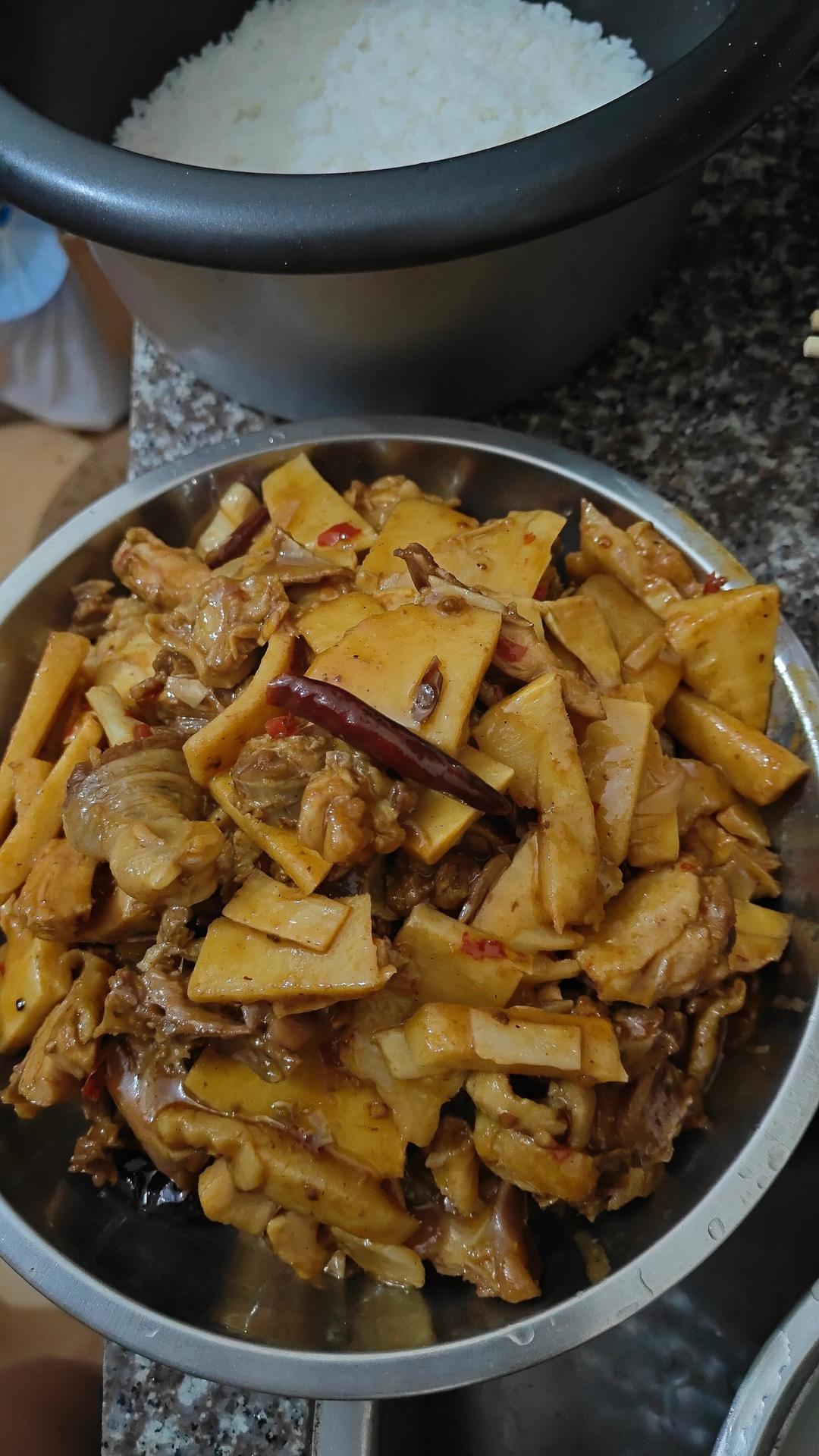 冬笋炒鸡块
