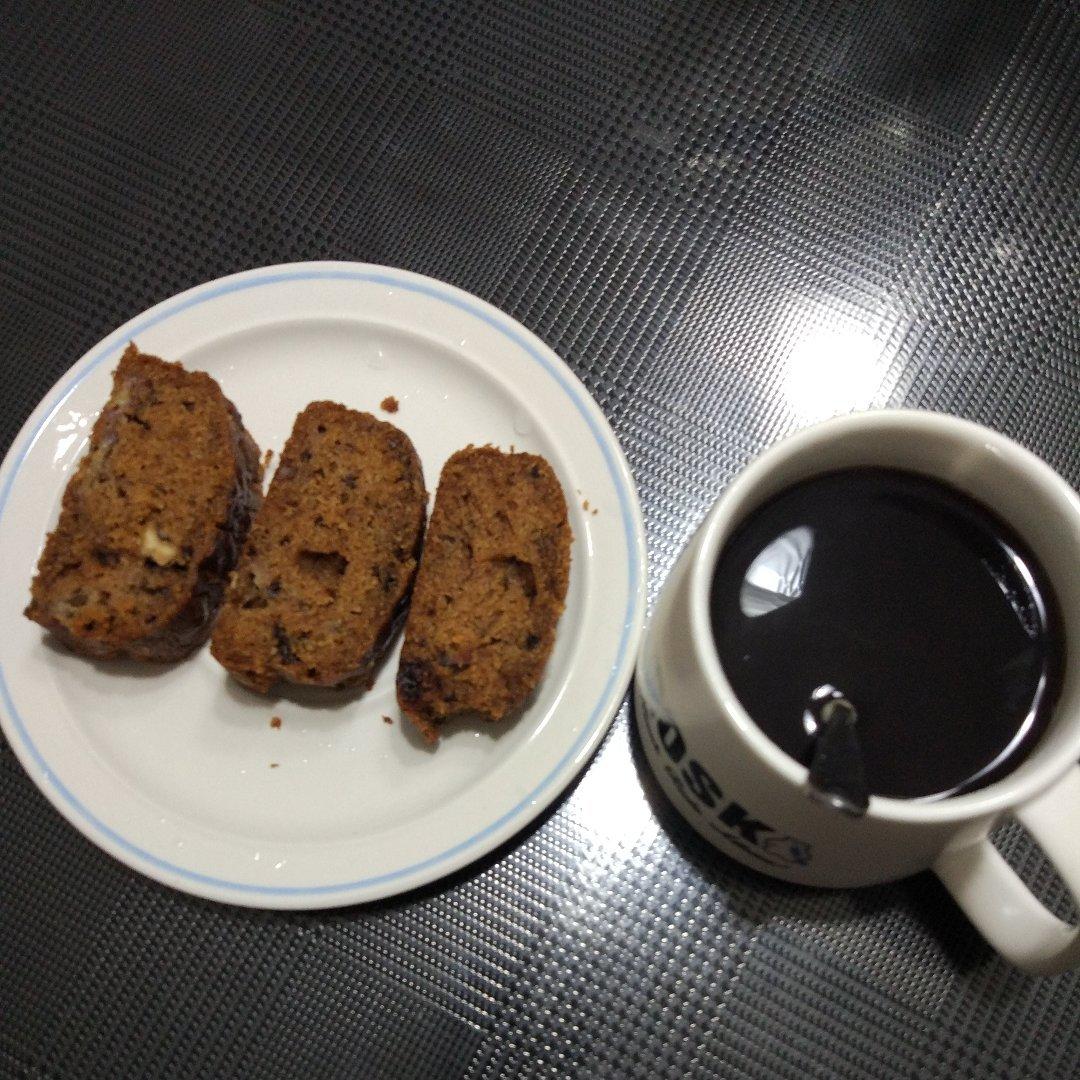 香蕉肉桂酸奶蛋糕
