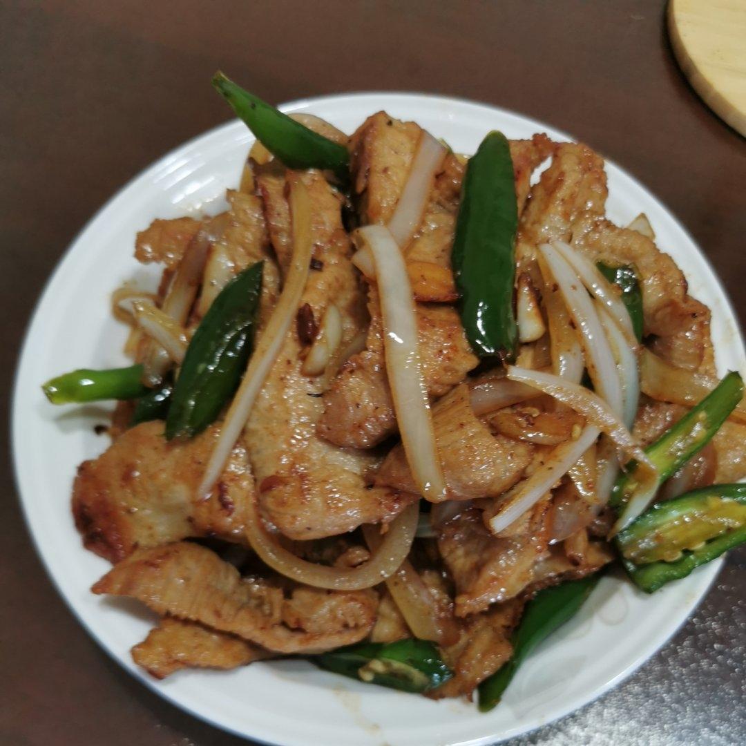 小炒松板肉