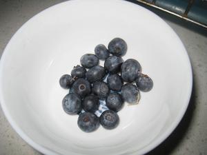 自制酸奶（蓝莓味）的做法 步骤5