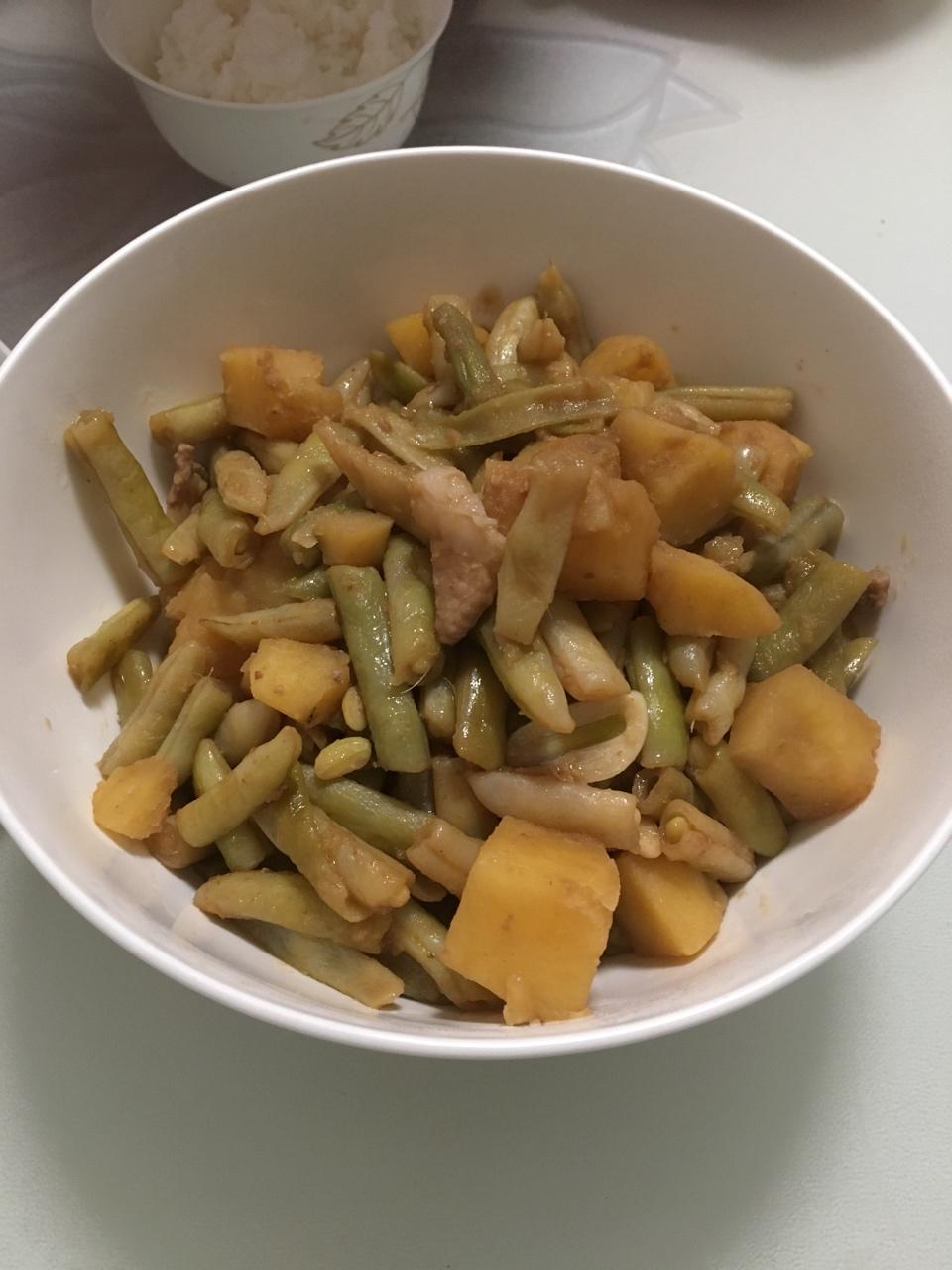 土豆炖豆角