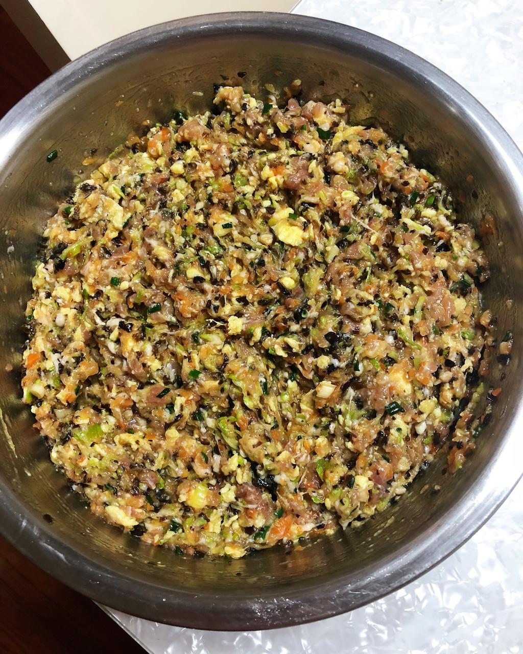 西葫芦鸡蛋虾皮饺子