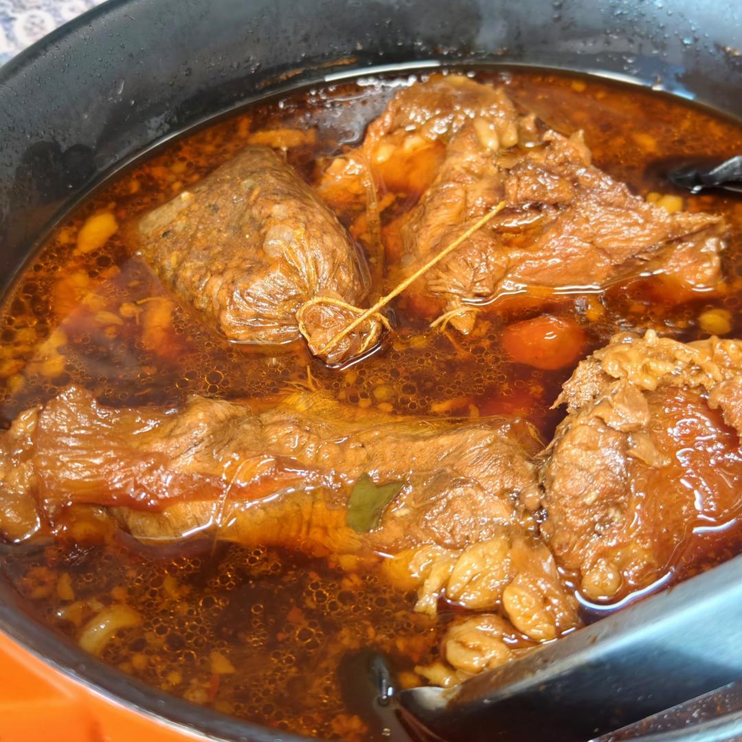 【简简厨房】卤牛肉，筋道不散。
