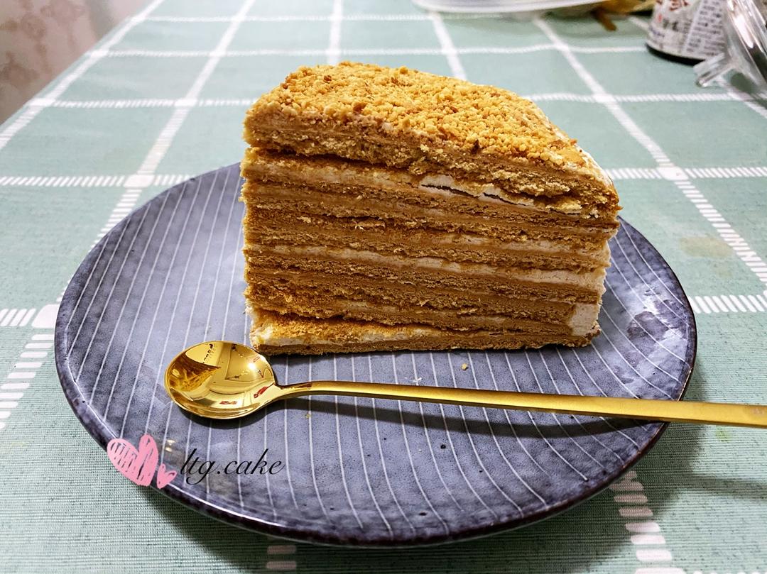 俄罗斯蜂蜜蛋糕   千层蛋糕【又名提拉米苏】