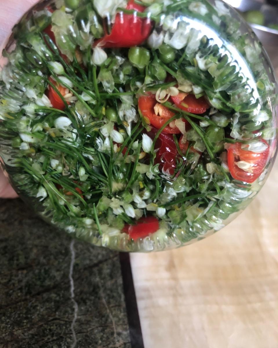 腌制韭菜花