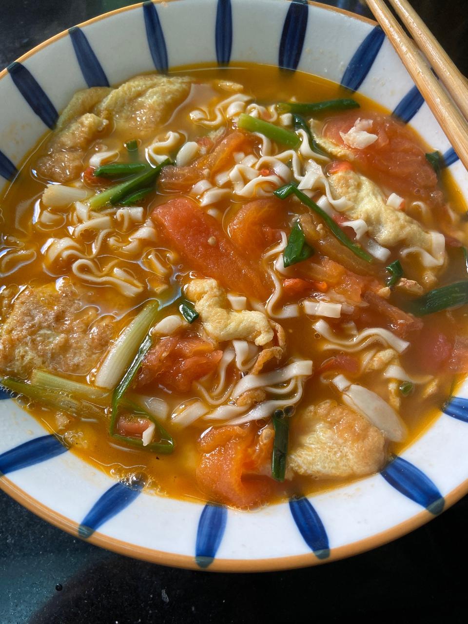 番茄鸡蛋面（早餐超简版）的做法