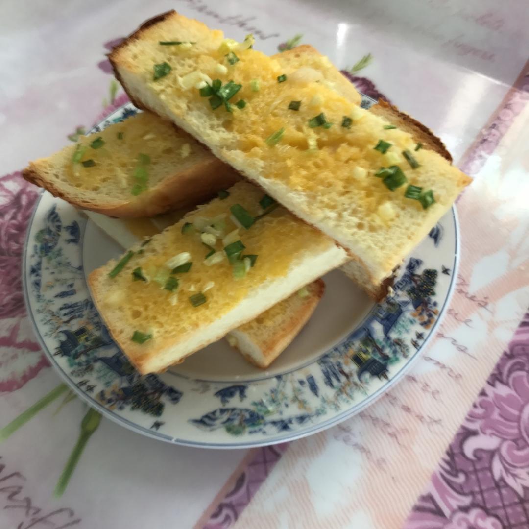 百变吐司君——蒜香吐司条