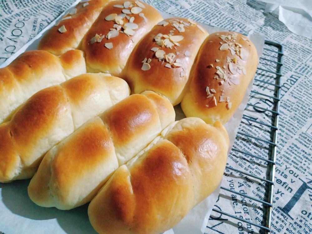 软到不知所措的牛奶卷